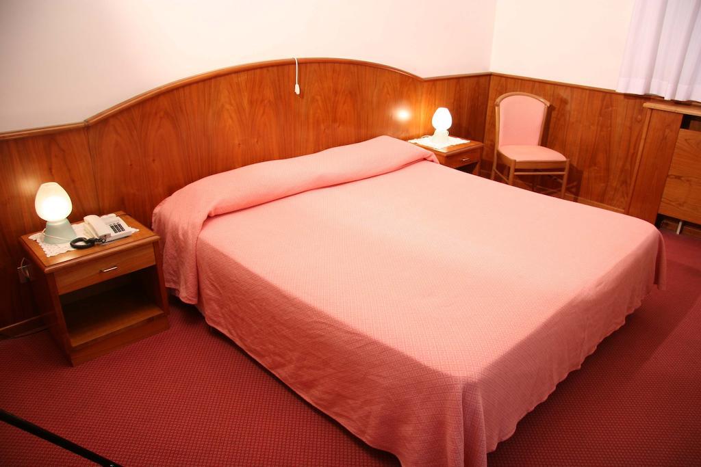 Hotel Roma Cividale Del Friuli Bilik gambar